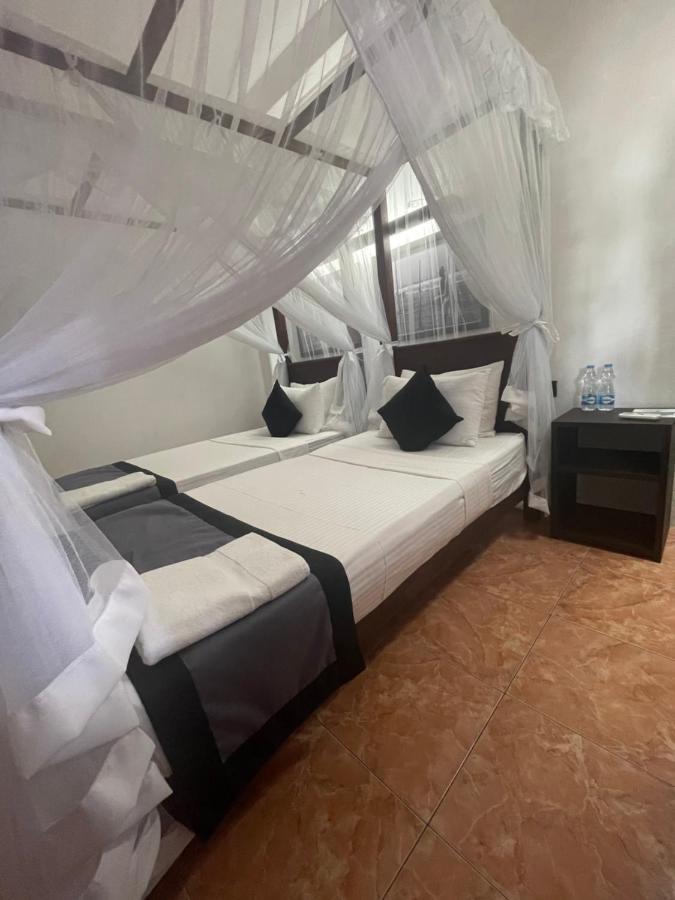 Happy Bay Hotel Weligama Kültér fotó