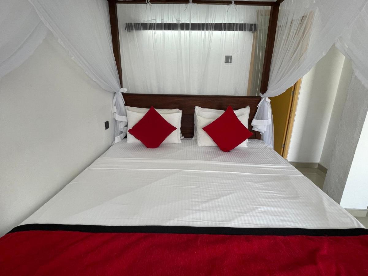 Happy Bay Hotel Weligama Kültér fotó